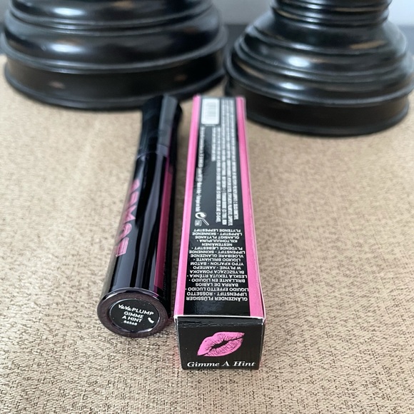 NWT BUXOM VA-VA-Plump Liquid Lipstick-GIMME A HINT - Picture 5 of 5